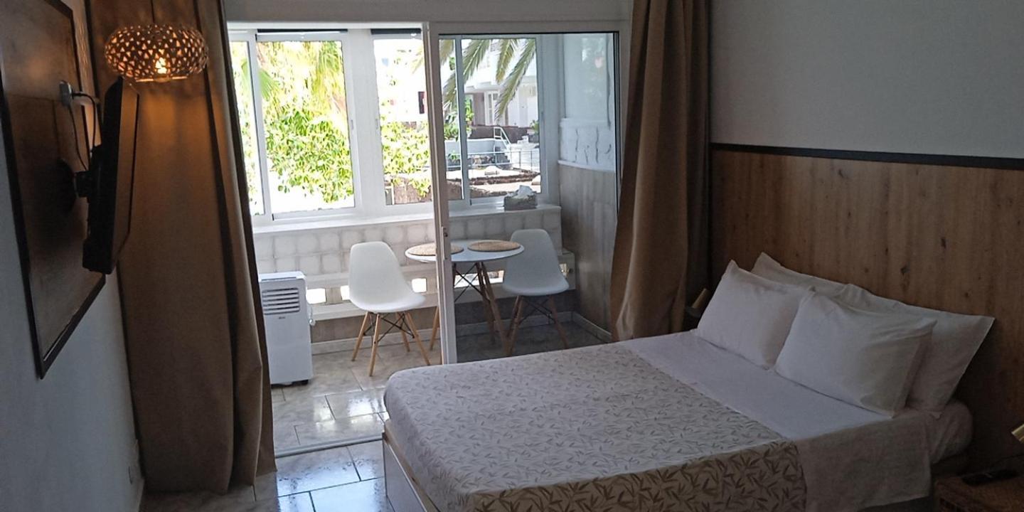 Hand Made Suite อาโรนา ภายนอก รูปภาพ